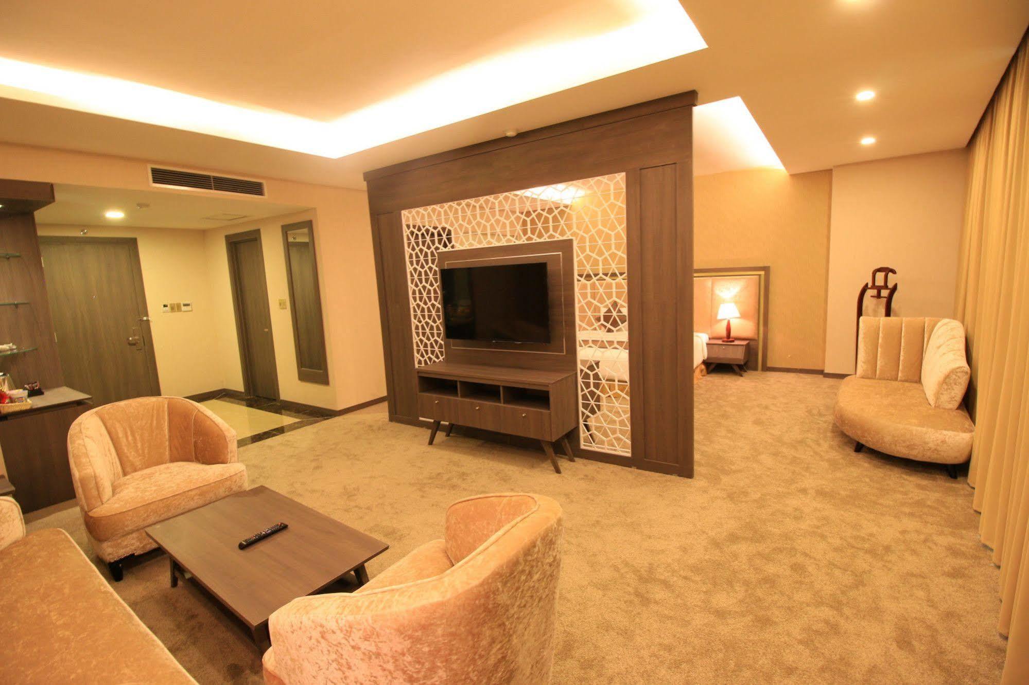 Muong Thanh Luxury Can Tho Hotel Екстер'єр фото